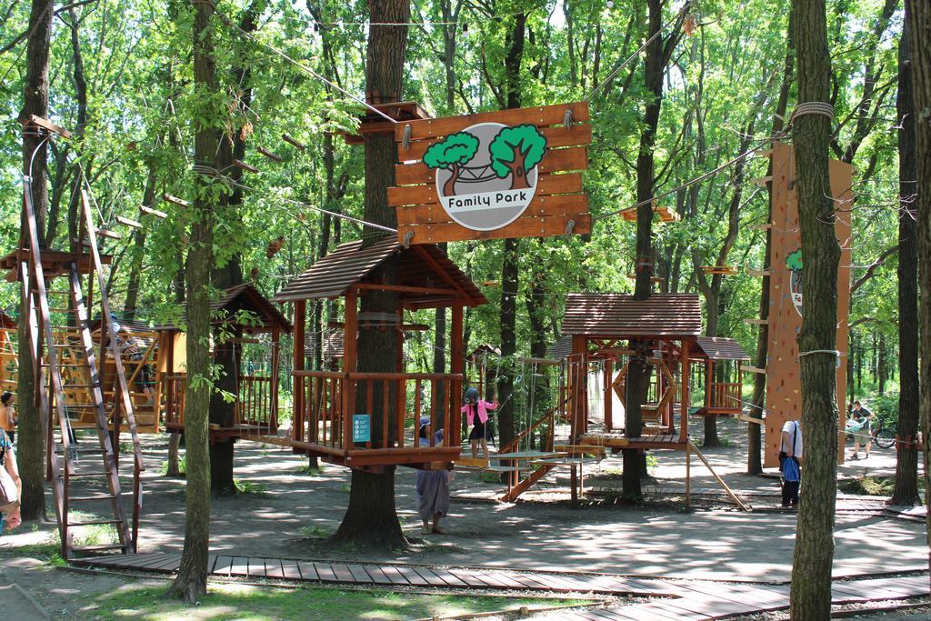 Guest House Butterfly Wing Odessa Ngoại thất bức ảnh
